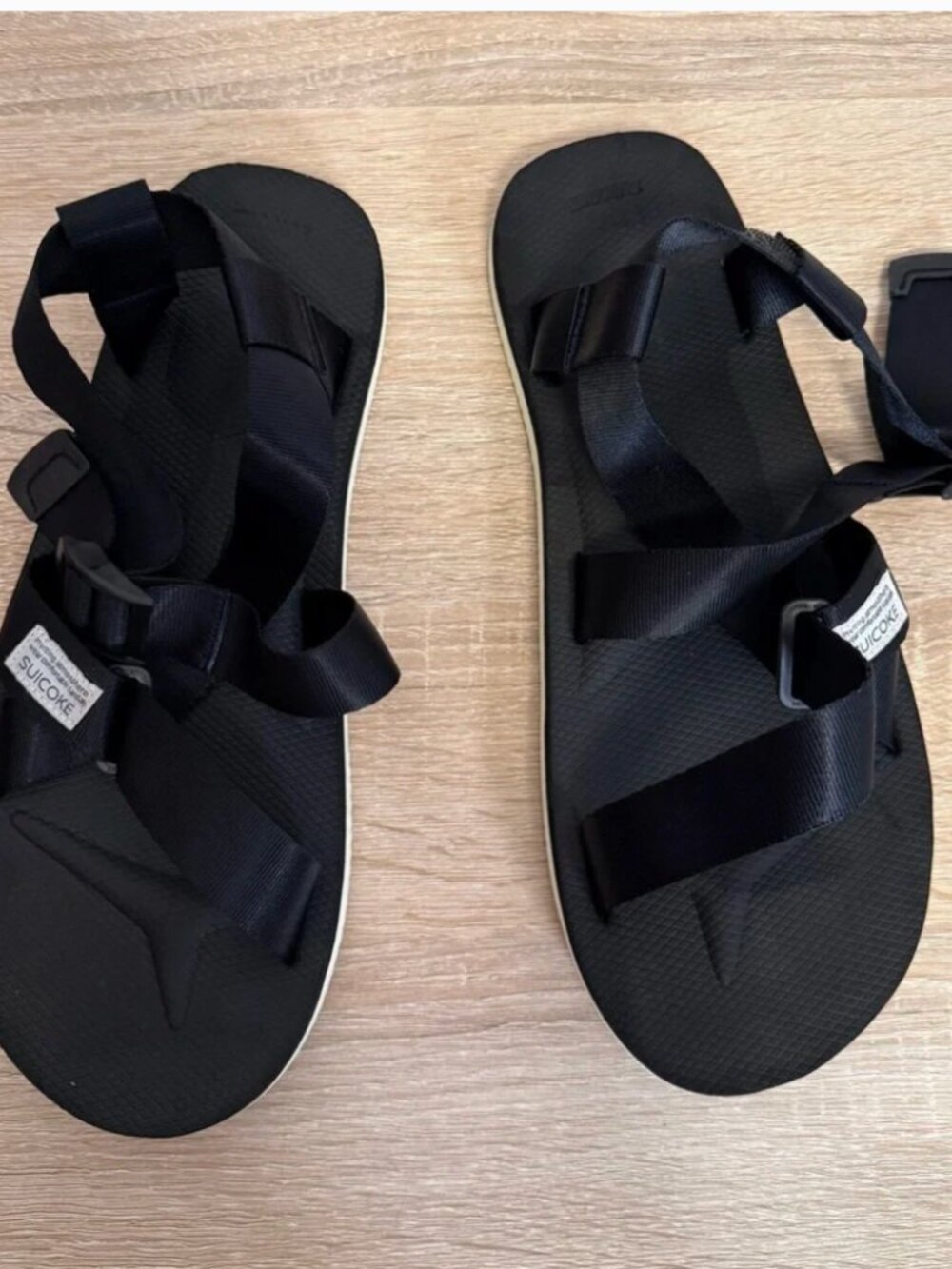 Suicoke Vibram Strap Sandals - Black Nylon - Men’s Size 10